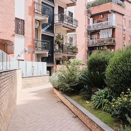 Appartement Parcheggio Gratuito, Wi-Fi -Netflix & Ac à Rome Extérieur photo